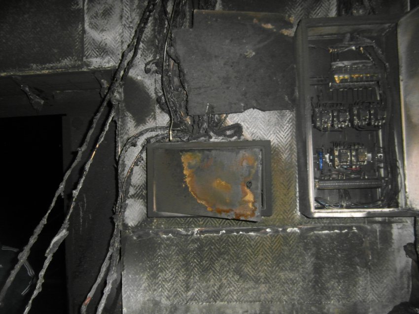 Пожар 16 августа 2017 года в помещении административного здания производственной базы.